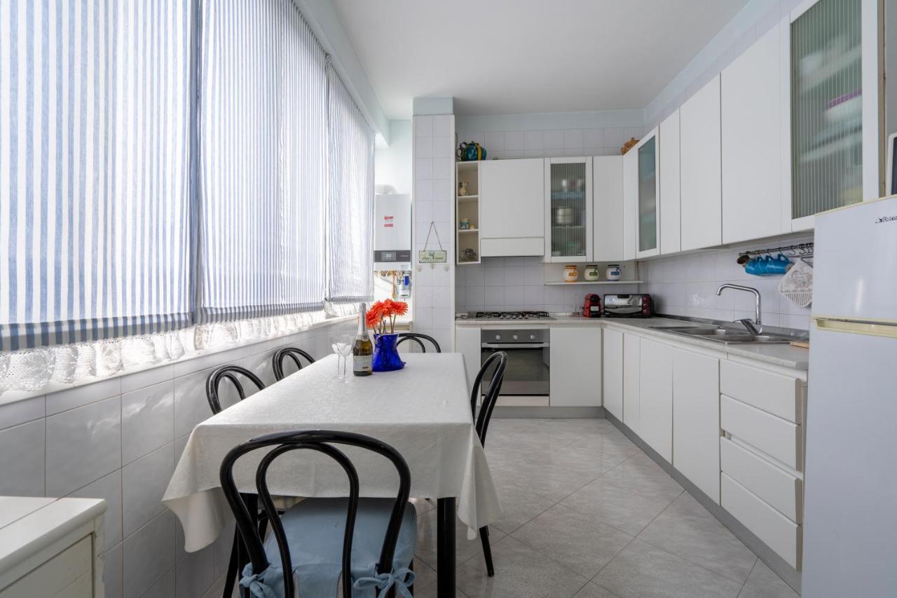 Grazia Attic Apartment With Terrace Трани Экстерьер фото